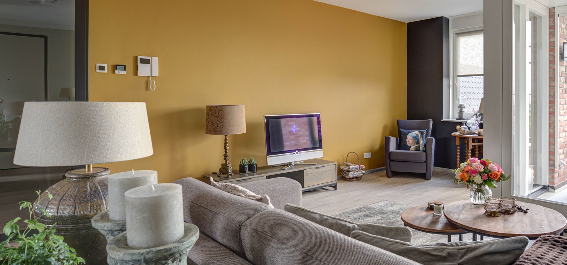 369-verf_header_pruis.jpg 369-verf_header_pruis.jpg