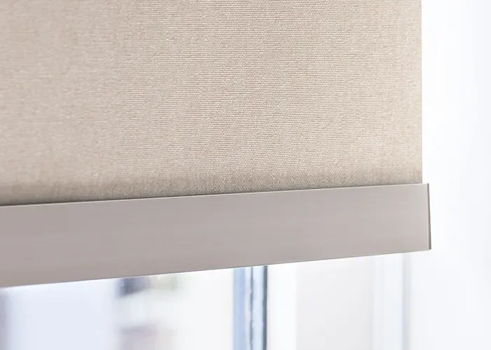 raamdecoratie_rolgordijnen_sfeer700_1 raamdecoratie_rolgordijnen_sfeer700_1